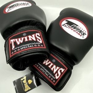 Brand new Twins brand leather boxing gloves
